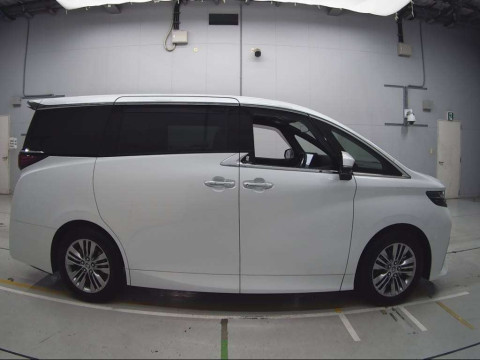 2023 Toyota Alphard AGH40W[2]