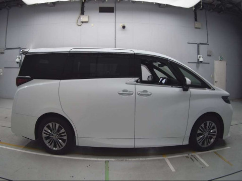 2024 Toyota Alphard AGH40W[2]