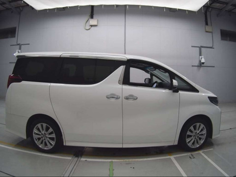 2022 Toyota Alphard AGH30W[2]