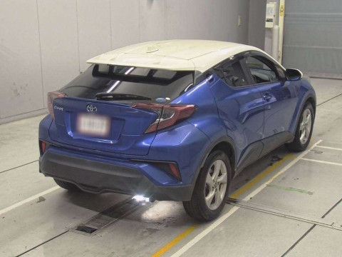 2018 Toyota C-HR NGX10[1]