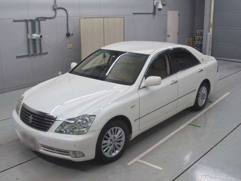 2004 Toyota Crown GRS180[0]