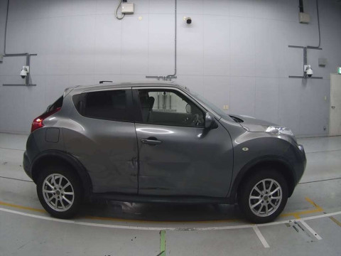 2012 Nissan JUKE YF15[2]