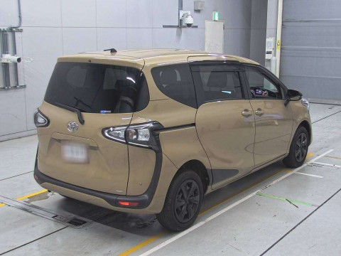 2022 Toyota Sienta NCP175G[1]