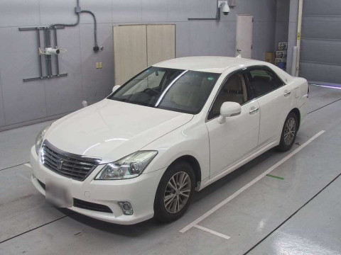 2012 Toyota Crown GRS200[0]