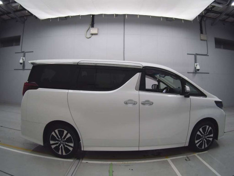 2022 Toyota Alphard AGH30W[2]