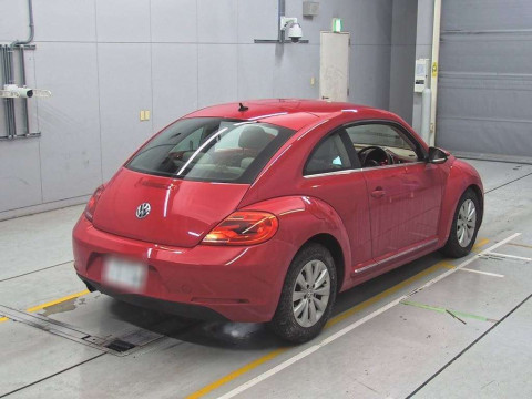 2013 Volkswagen Beetle 16CBZ[1]