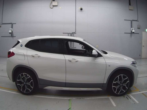 2019 BMW X2 YH15[2]