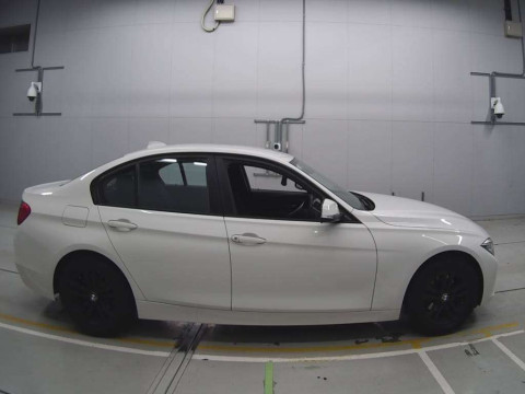 2014 BMW 3 Series 3B20[2]