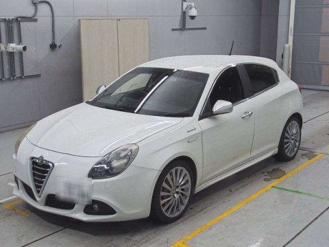 2013 Alfa Romeo Giulietta 940141[0]