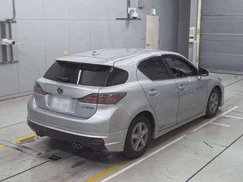 2011 Lexus CT ZWA10[1]