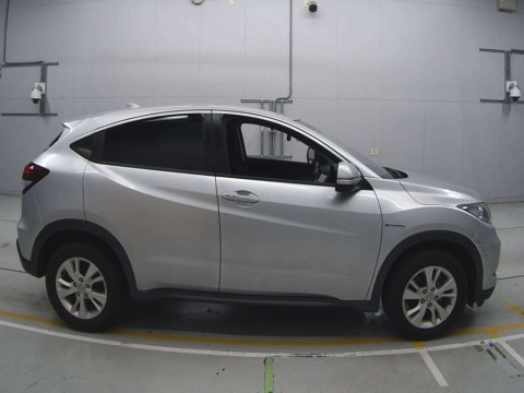 2014 Honda VEZEL RU3[2]