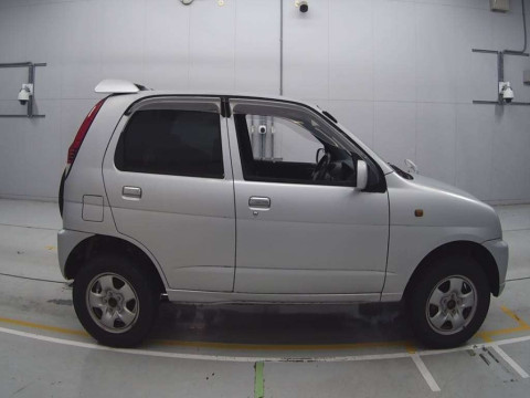 2006 Daihatsu Terios Kid J111G[2]