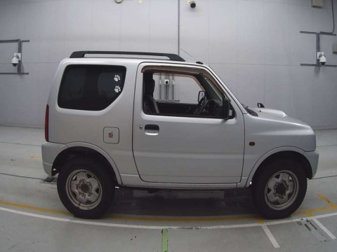 2001 Suzuki Jimny JB23W[2]