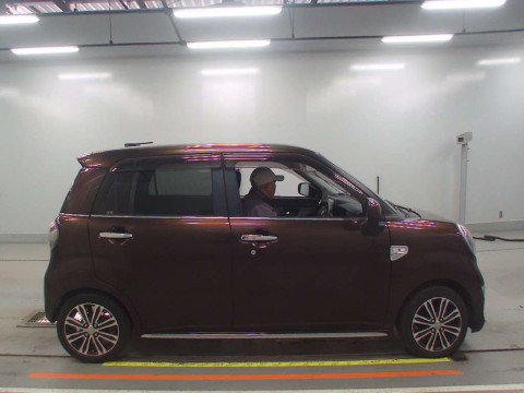 2016 Daihatsu Cast LA250S[2]