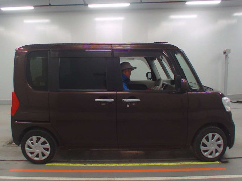 2014 Daihatsu Tanto LA600S[2]