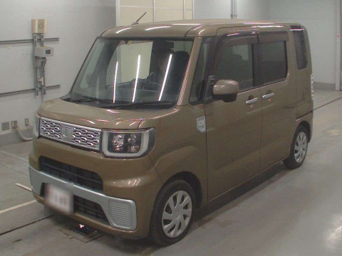 2015 Daihatsu Wake LA700S[0]