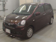 2016 Daihatsu Mira es