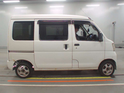 2005 Daihatsu Hijet Cargo S320V[2]