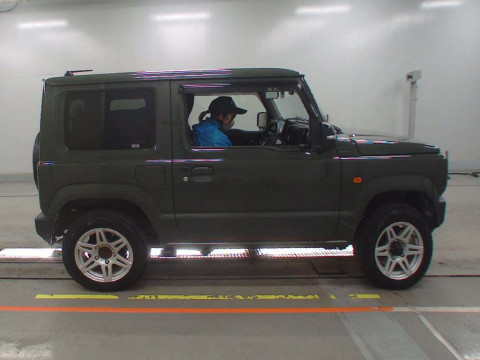 2018 Suzuki Jimny JB64W[2]