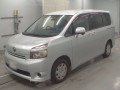 2008 Toyota Voxy