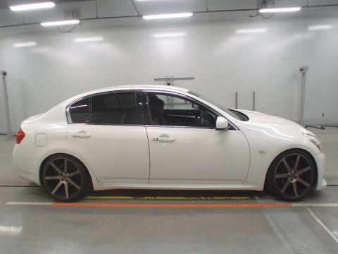 2008 Nissan Skyline V36[2]