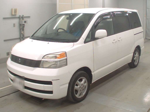 2004 Toyota Voxy AZR60G[0]