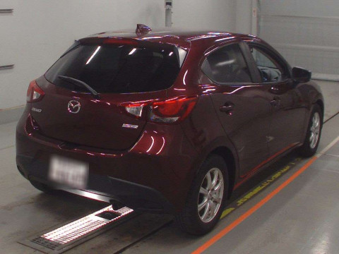 2017 Mazda Demio DJ3FS[1]