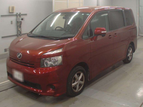 2010 Toyota Voxy ZRR70G[0]