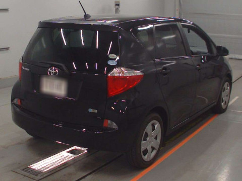 2012 Toyota Ractis NSP120[1]