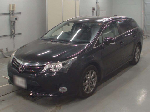 2014 Toyota Avensis Wagon ZRT272W[0]