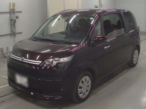 2015 Toyota Spade NSP141[0]