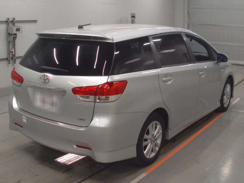 2009 Toyota Wish ZGE20W[1]