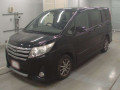 2014 Toyota Noah