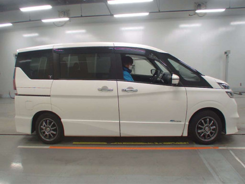 2017 Nissan Serena GFC27[2]