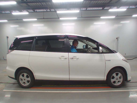 2006 Toyota Estima Hybrid AHR20W[2]