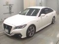 2019 Toyota Crown Hybrid