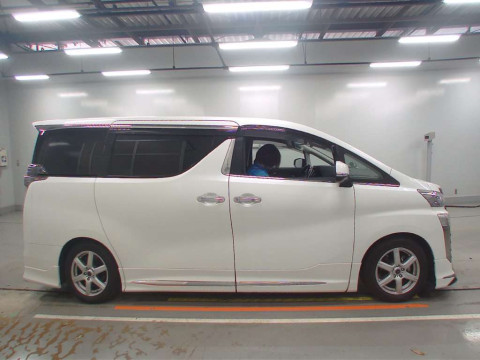 2018 Toyota Vellfire AGH35W[2]