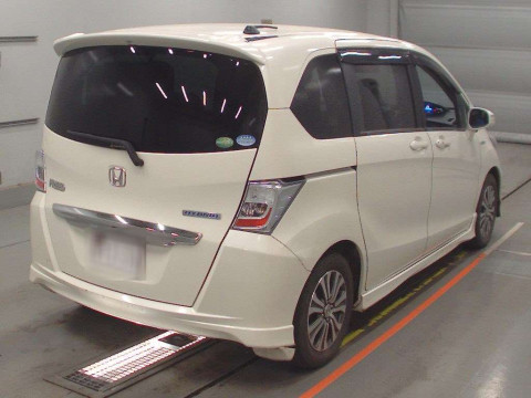 2012 Honda Freed hybrid GP3[1]