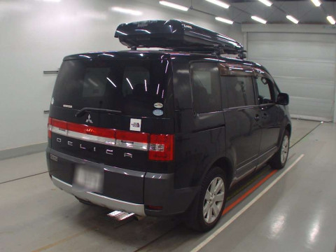 2007 Mitsubishi Delica D5 CV5W[1]