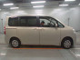 2010 Toyota Noah