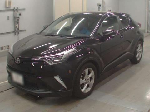 2018 Toyota C-HR NGX10[0]