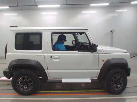 2025 Suzuki Jimny Sierra JB74W[2]