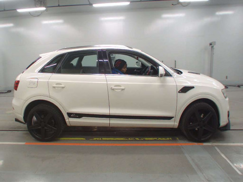 2013 Audi Q3 8UCPSF[2]