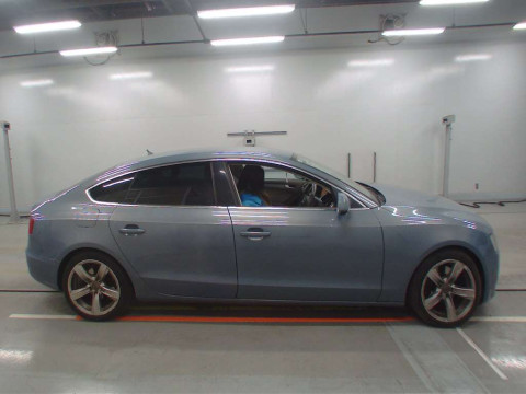 2010 Audi A5 Sportback 8TCDNL[2]