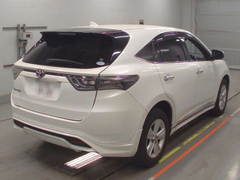 2015 Toyota Harrier ZSU60W[1]