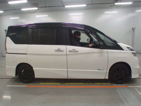 2018 Nissan Serena GFC27[2]