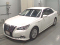 2016 Toyota Crown Hybrid