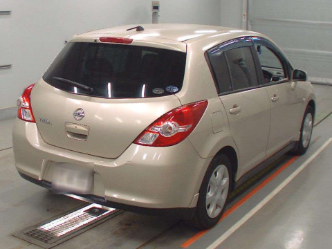 2010 Nissan Tiida C11[1]