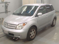 2002 Toyota IST