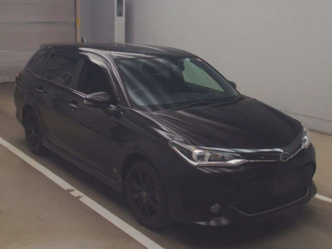 2015 Toyota Corolla Fielder NRE161G[2]